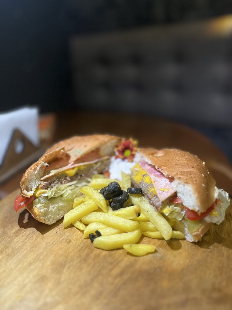 اگ برگر(تخم مرغ برگر)